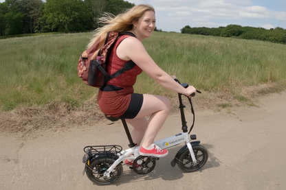 Vélo électrique pliant compact 14 pouces YINYU14 noir idéal ville et terrain de campagne