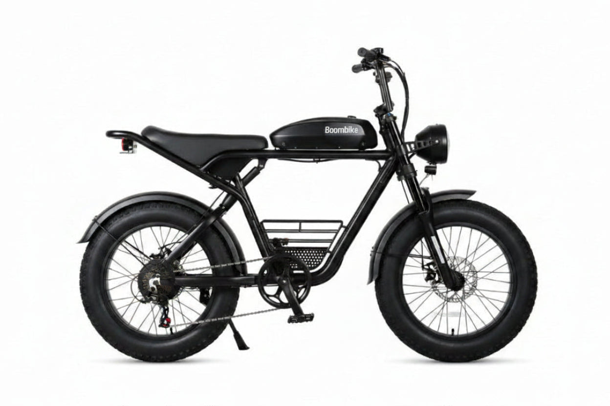 Vélo électrique puissant 55 km/h Boombike S10 style moderne tout terrain vue de profil droit