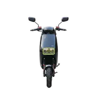 Scooter électrique F6 PRO noir 48V 500W à batterie longue autonomie et frein hydraulique phare led vue de face avant